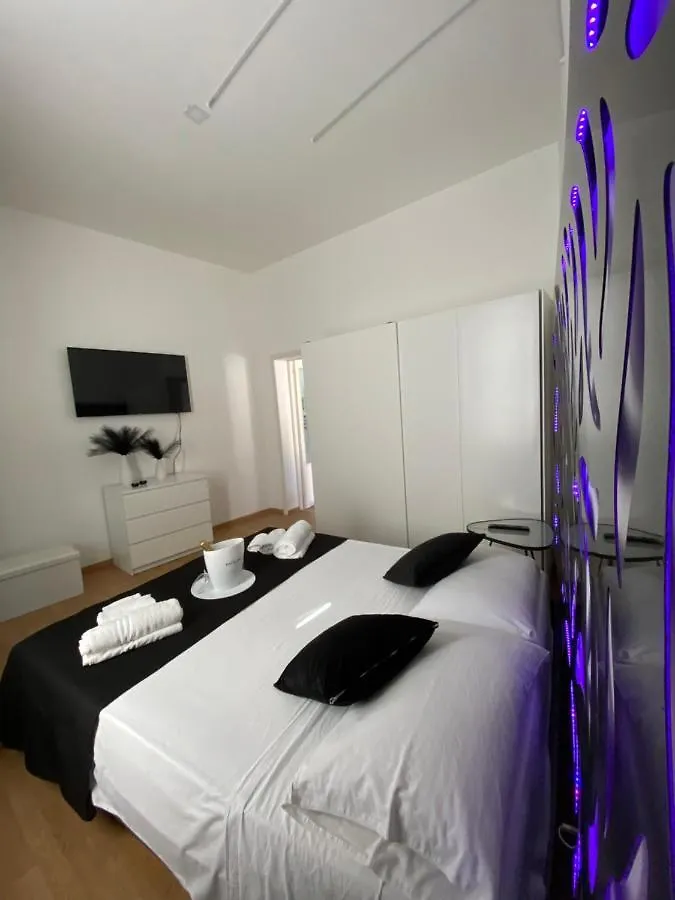 Brimiky House Apartment Syracuse 0*,  Italy